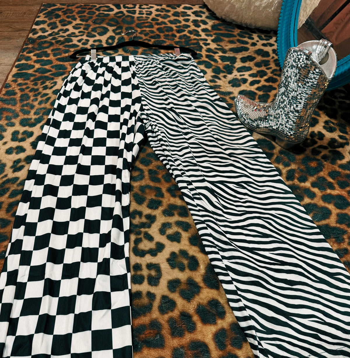 B&w zebra + checkered
