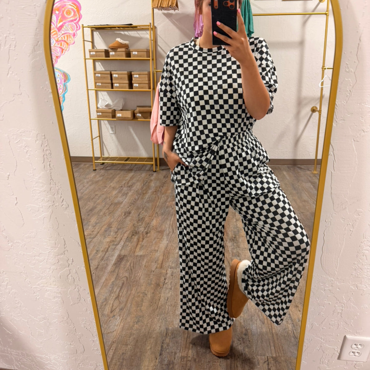 Checkered set