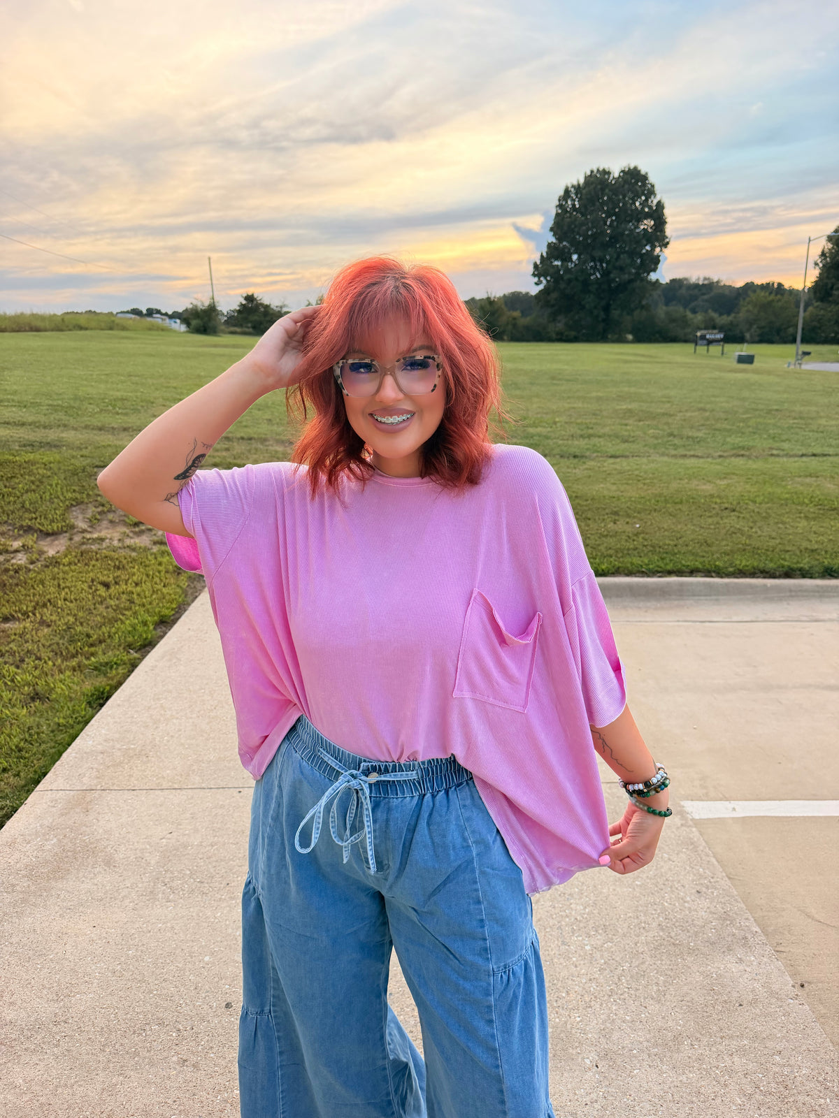 Washed ribbed oversized top w back patch zenana mauve