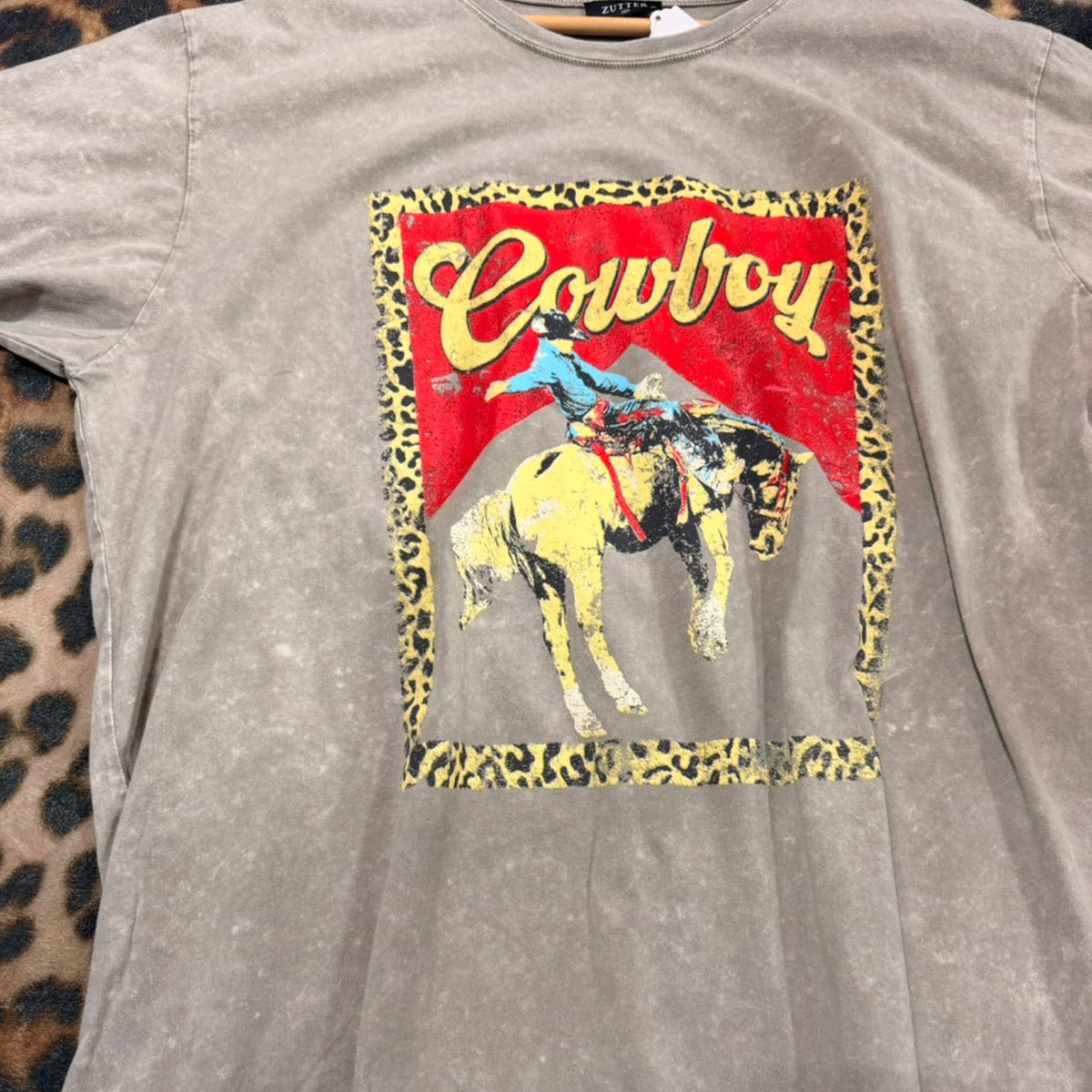 Leopard cowboy washed boyfriend tee - grey