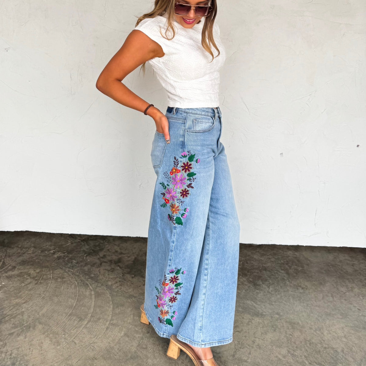 Floral embroidered jeans