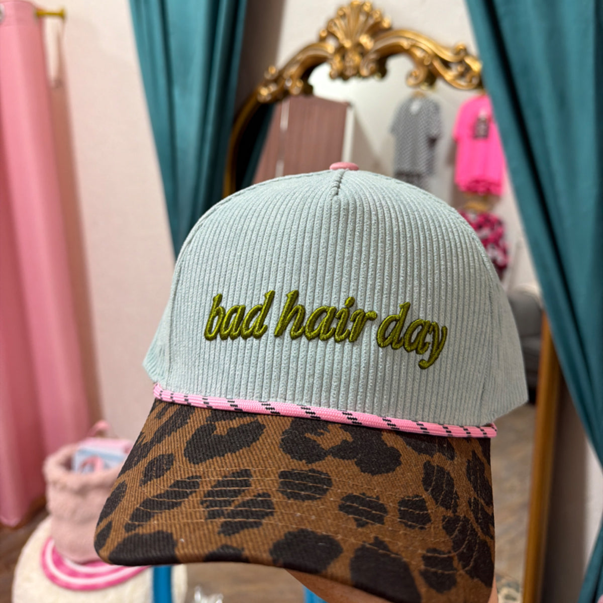 Embroidered baseball cap “bad hair day” light blue 