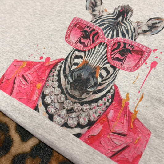 Giltz zebra gildan tee