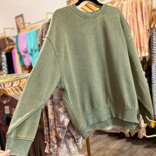 Zenana Acid wash fleece pullover - olive
